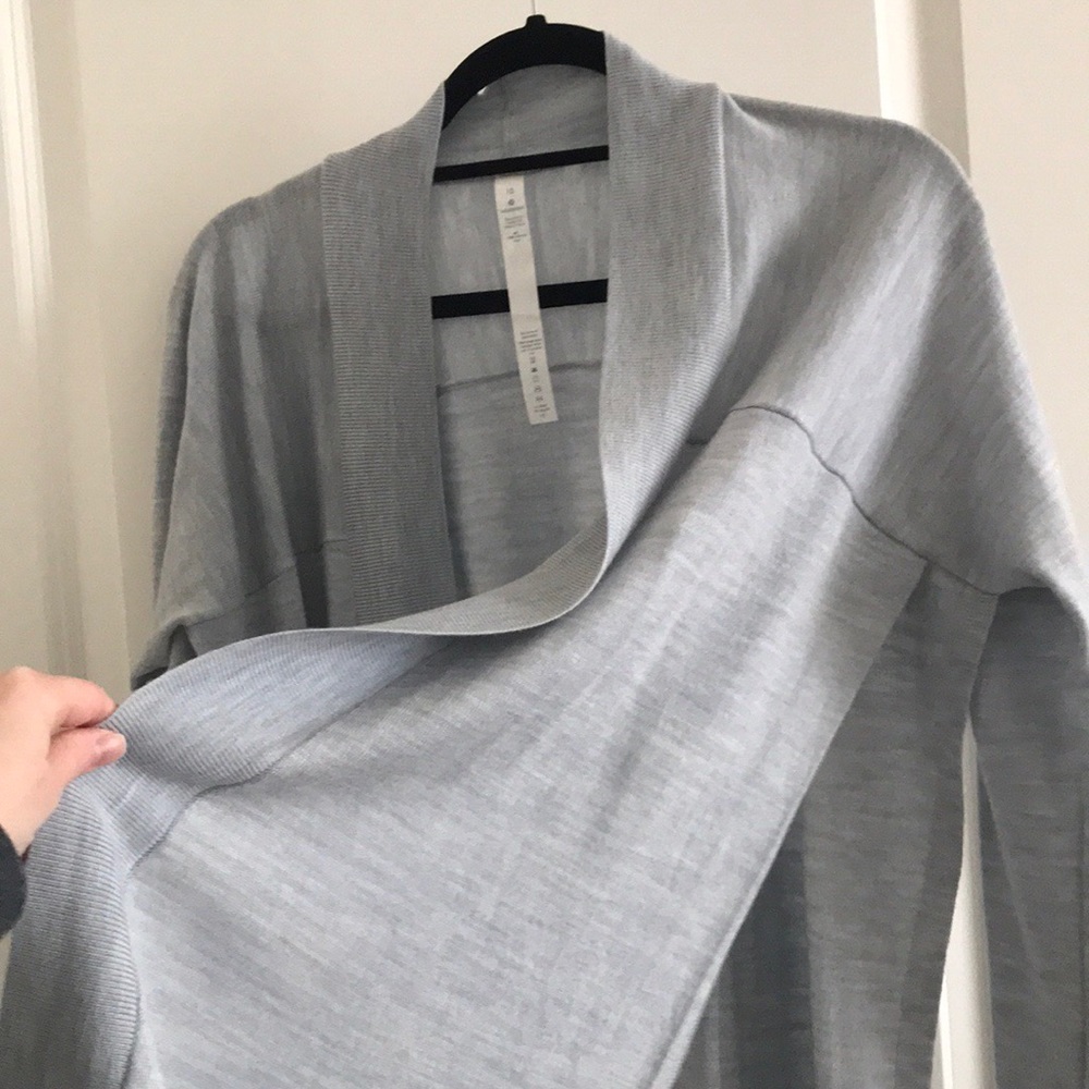 Lululemon Cardigan - Picture 4 of 4
